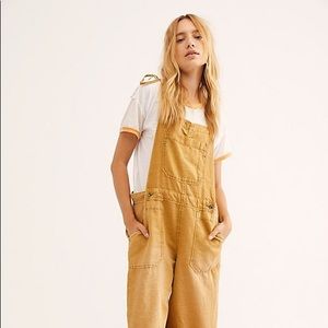 Free people overall front pocket wide leg - jumpsuit size S worn once